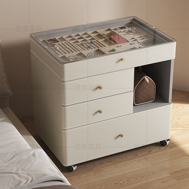 Small modern simple bedroom je - đánh giá và giá Makeup